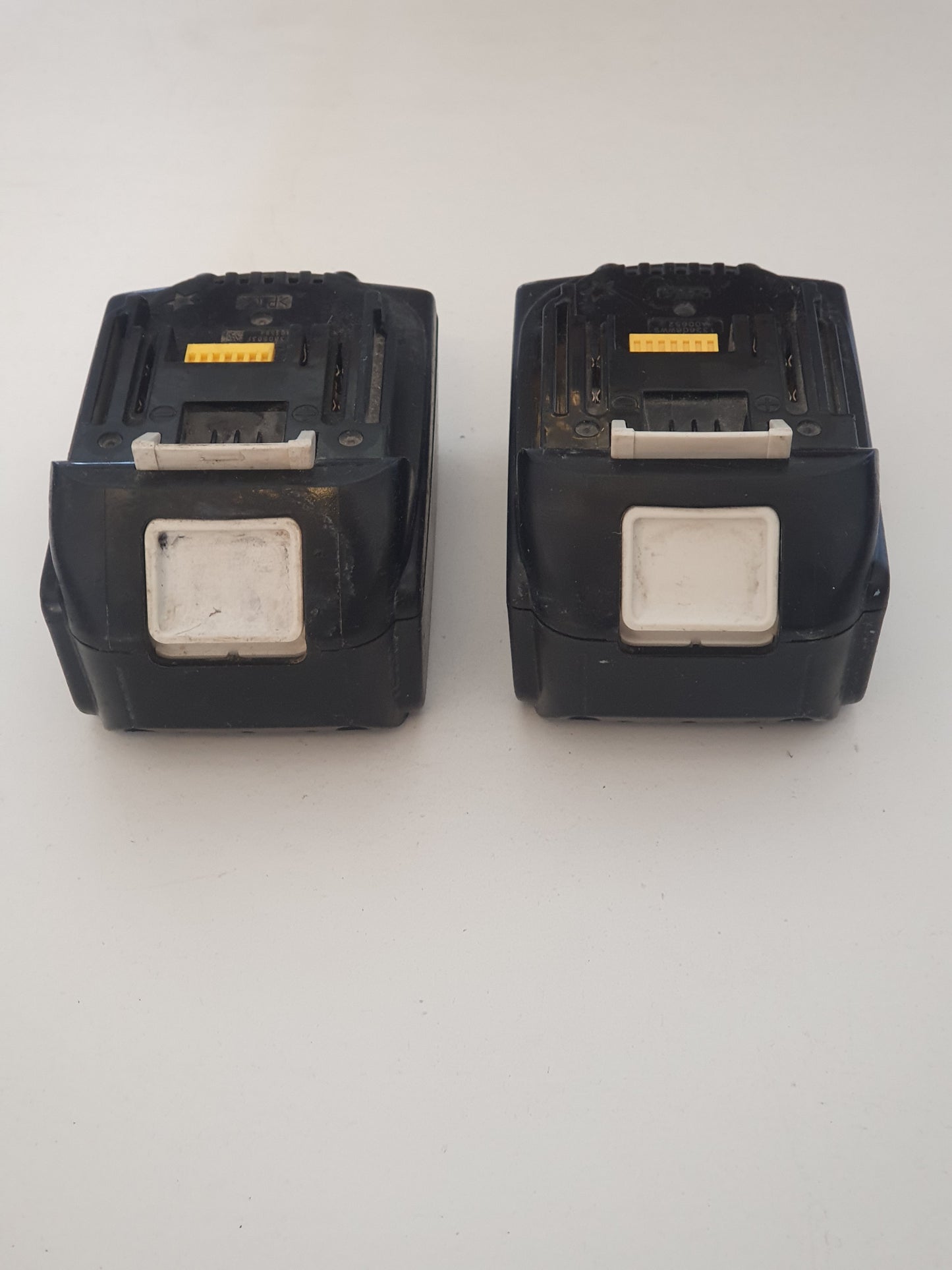 Makita 18V 3Ah Akut 2 kappaletta