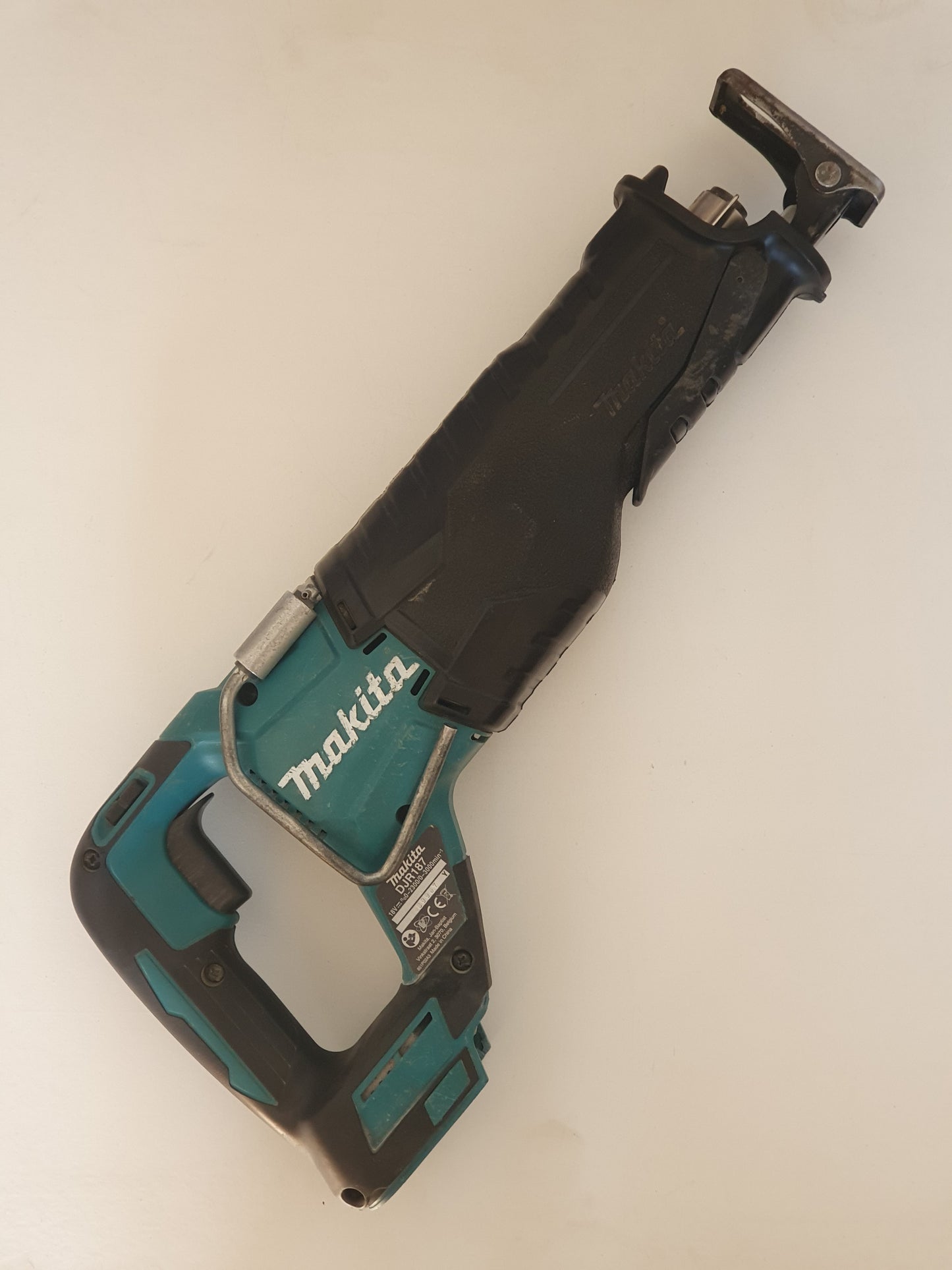 Makita Puukkosaha DJR187