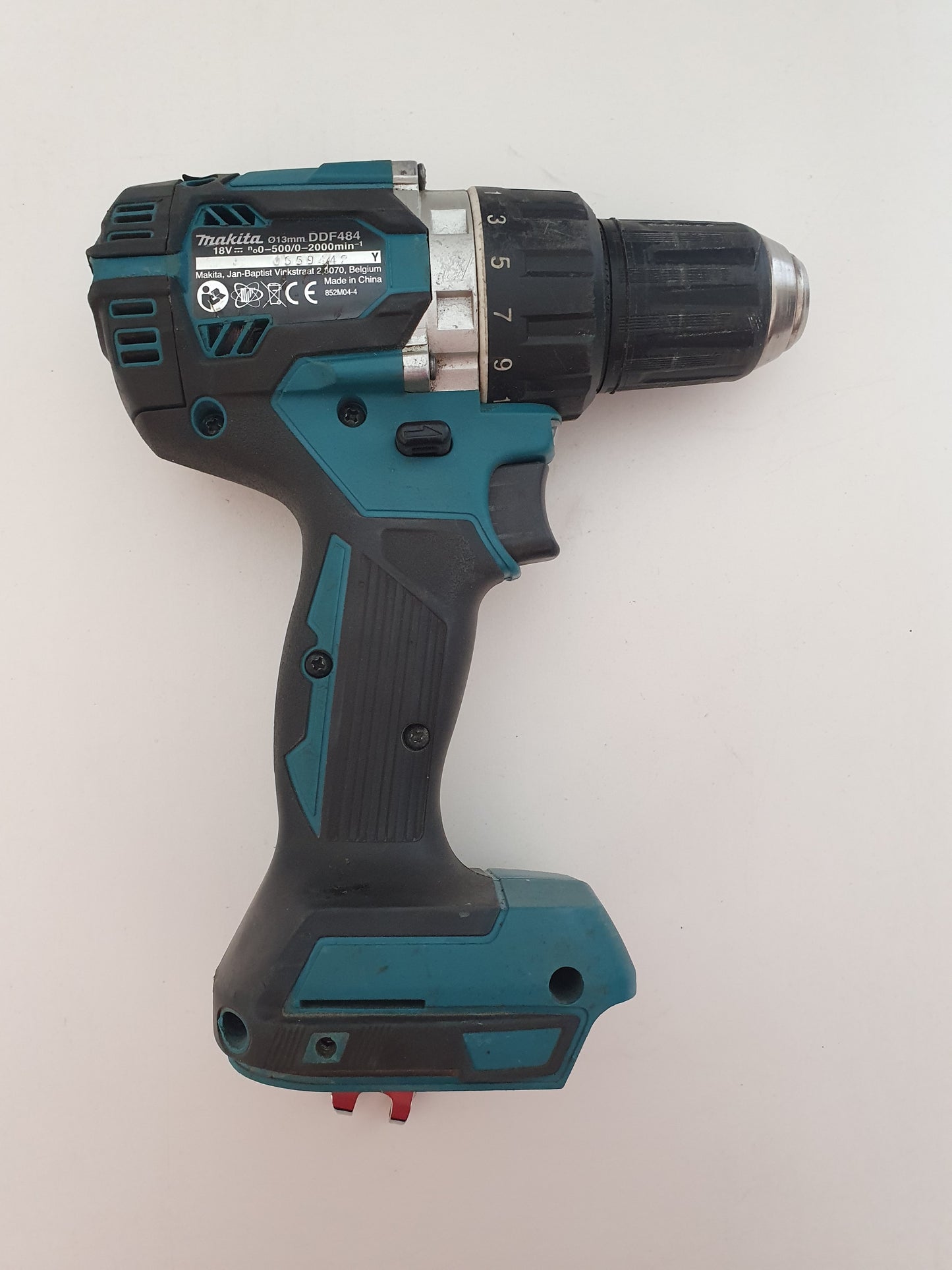 Makita Akkuporakone DDF484