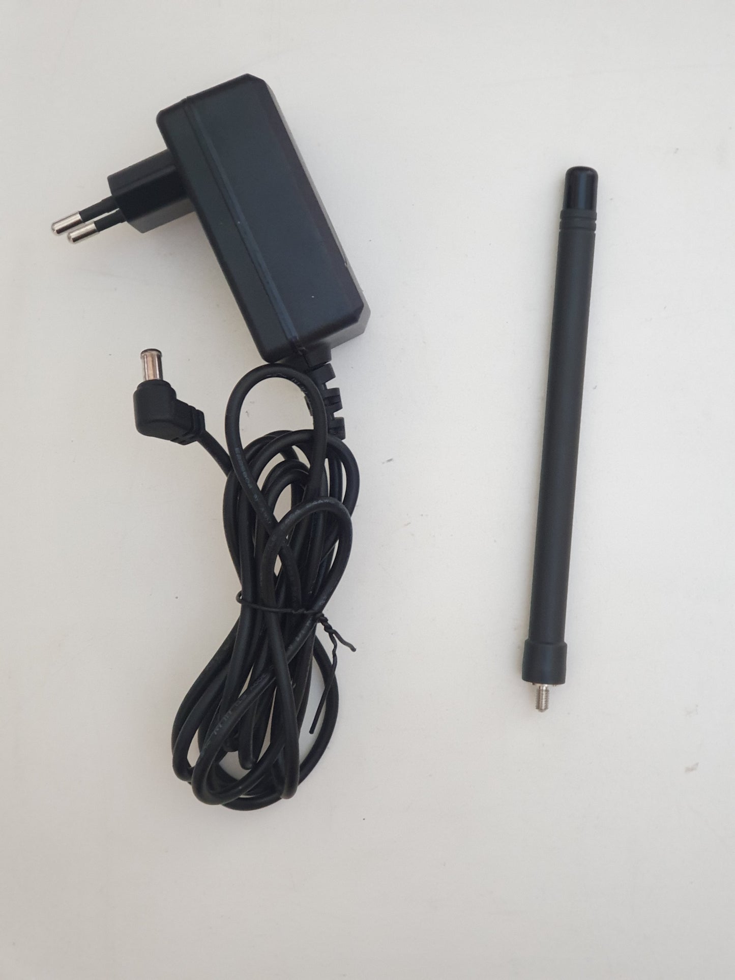 Makita Radion virtajohto ja antenni