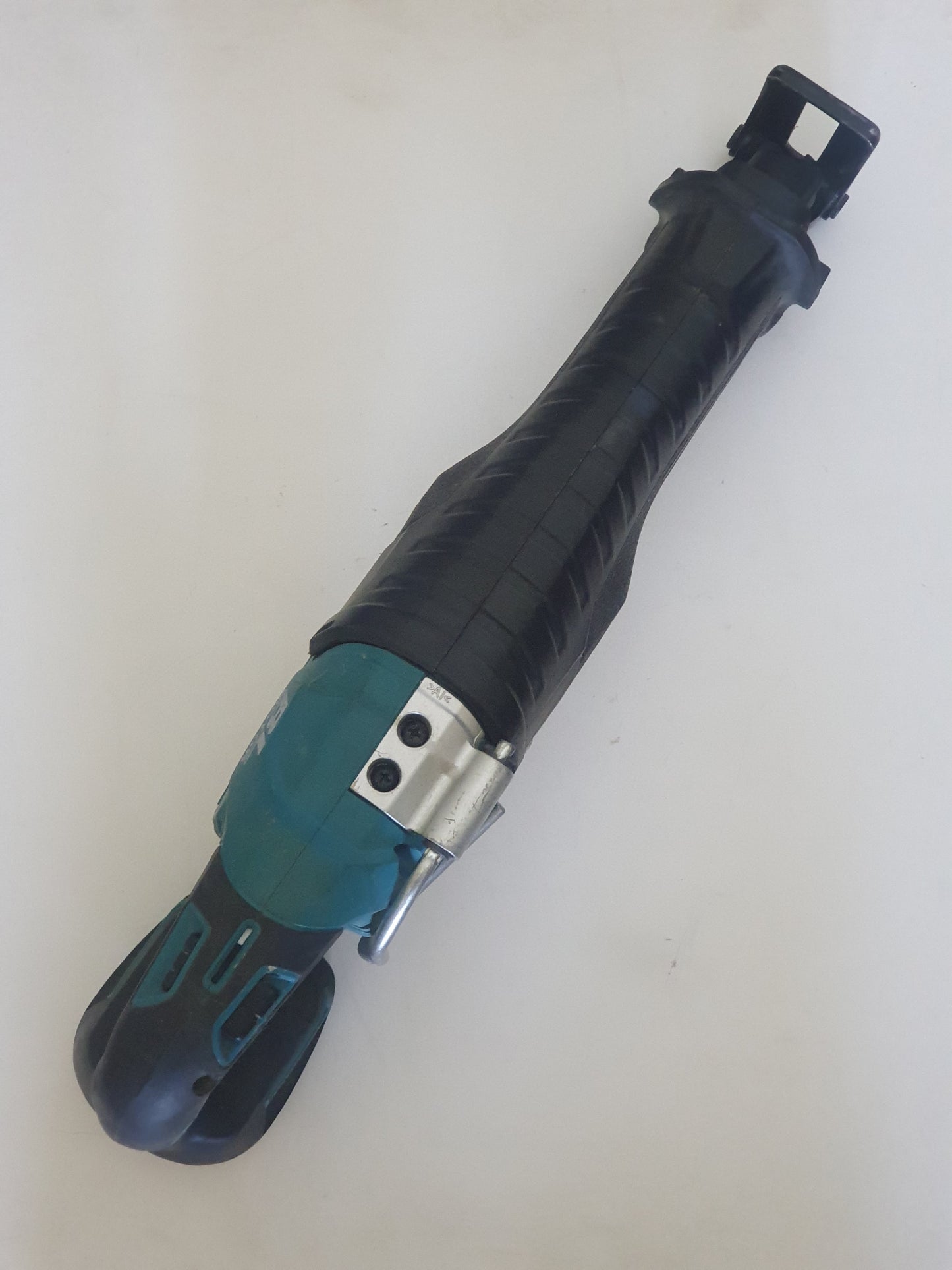 Makita Puukkosaha DJR187
