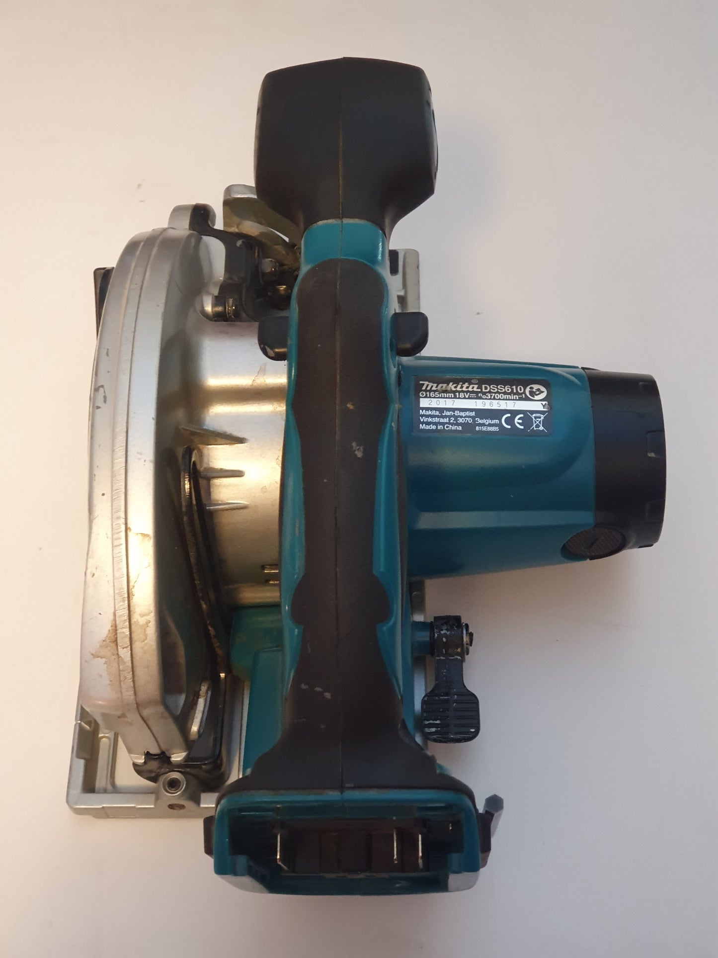 Makita Pyörösaha DSS610
