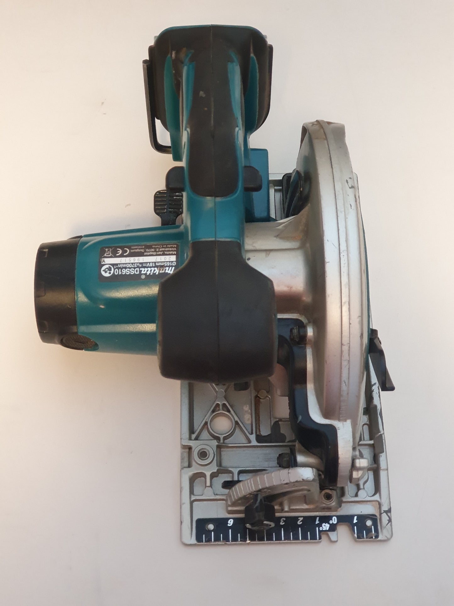 Makita Pyörösaha DSS610