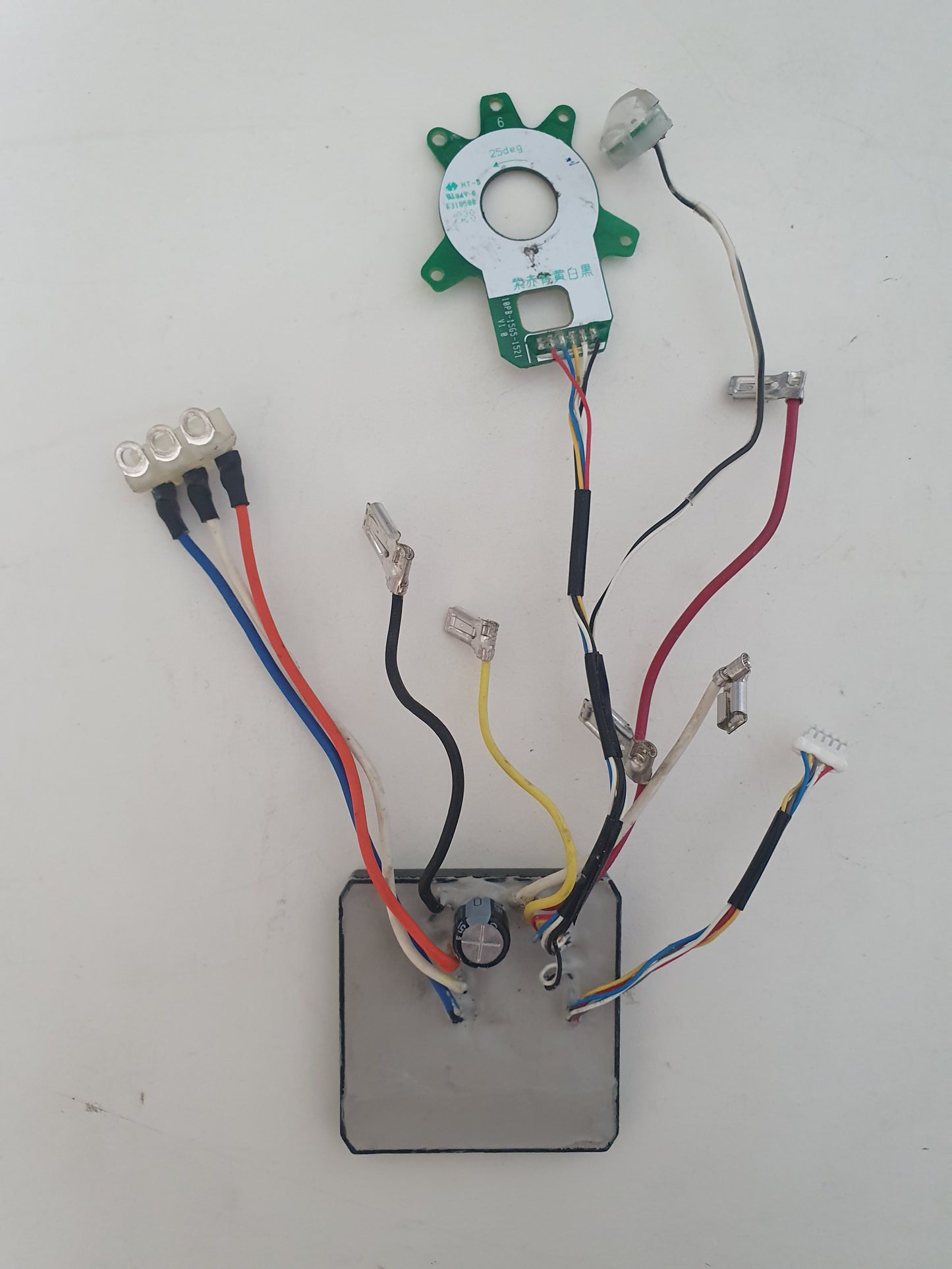 Makita Ohjainyksikkö 620563-6