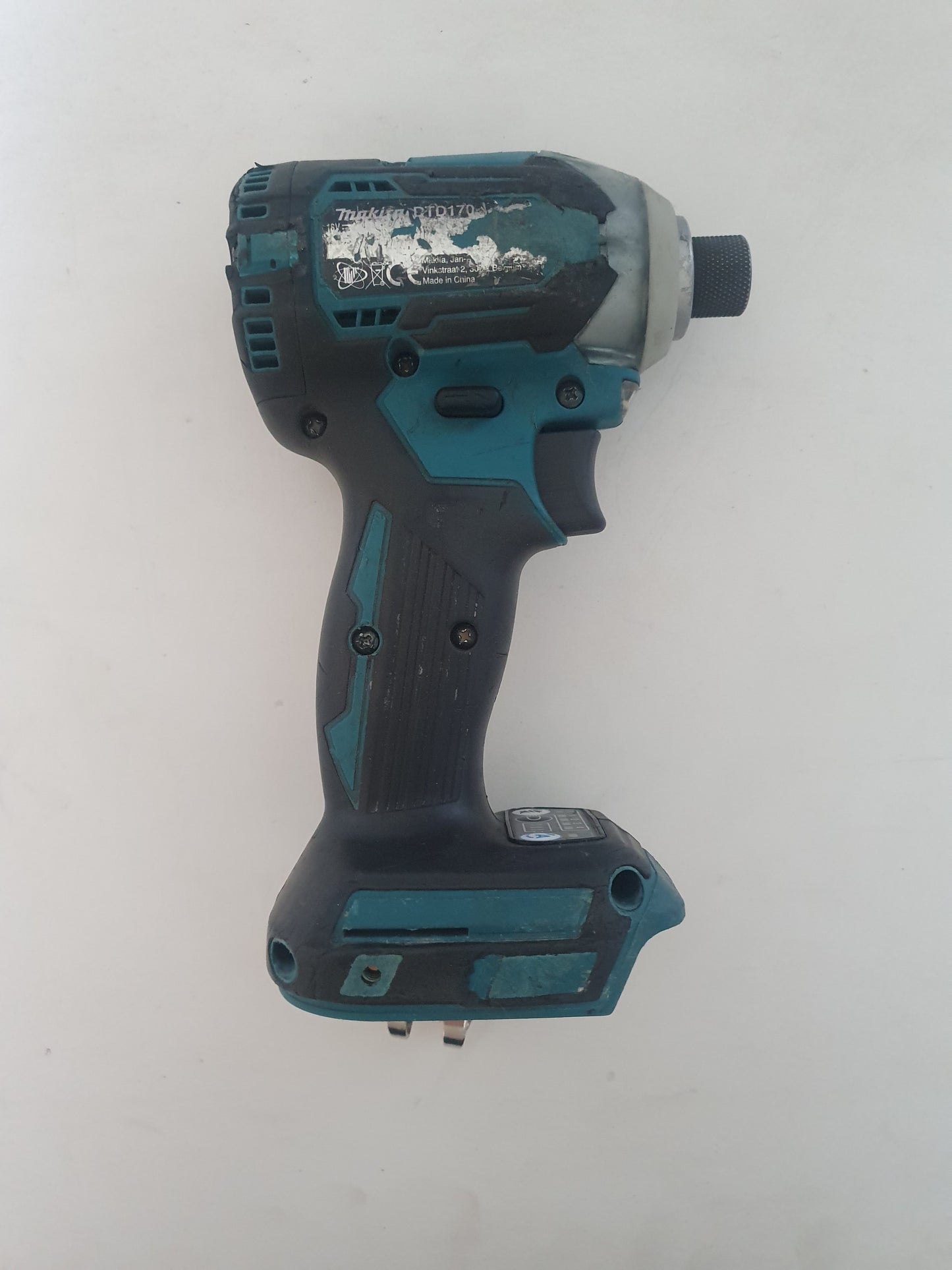 Makita Akkuruuvinväännin DTD170