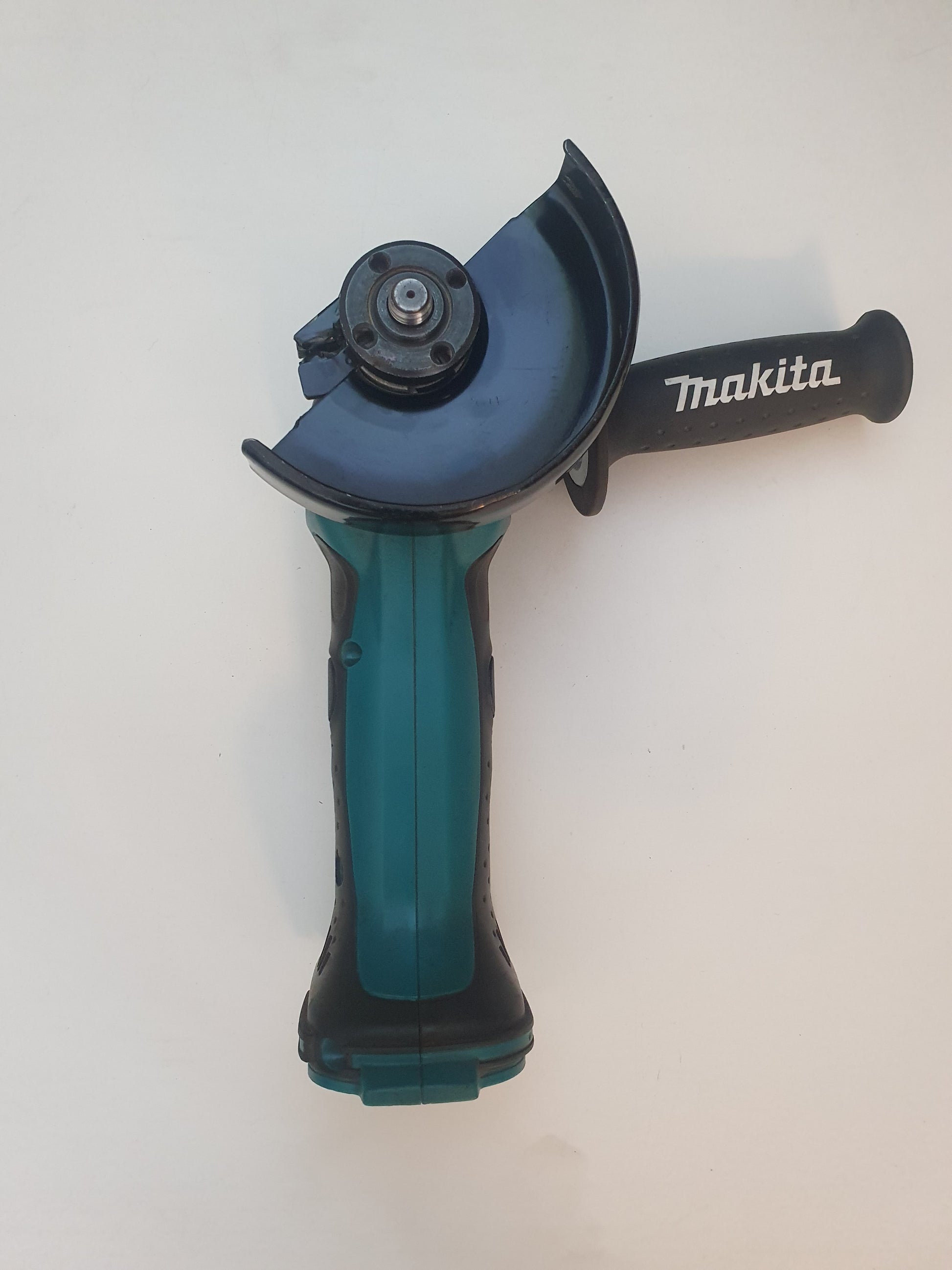 Makita Kulmahiomakone DGA452