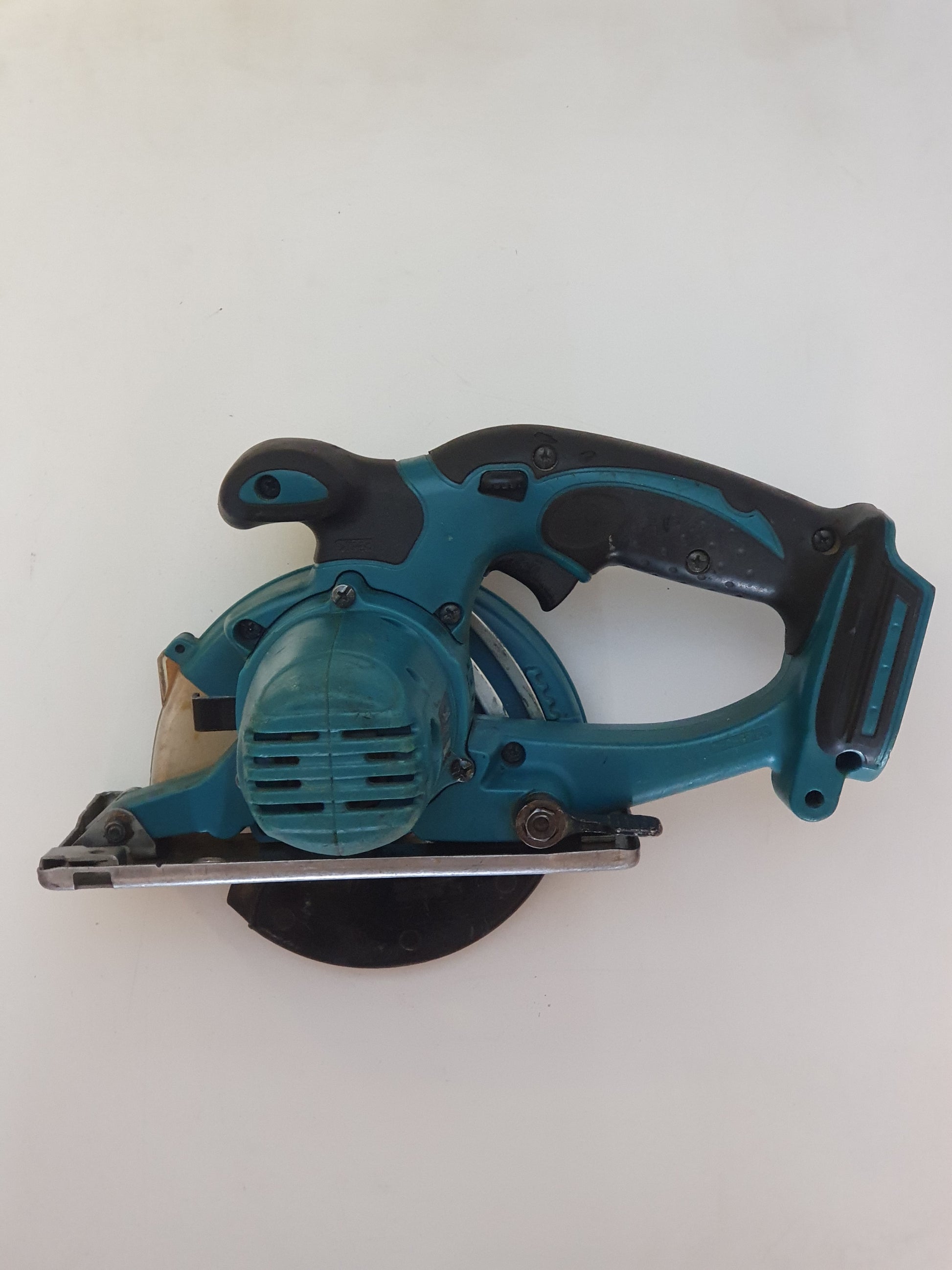 Makita Metallipyörösaha BCS550