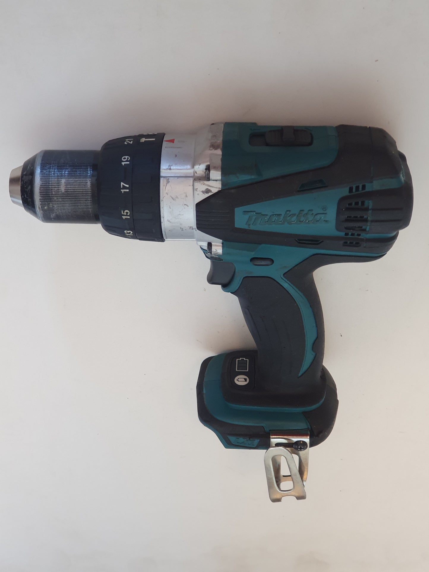 Makita Akkuporakone DHP458