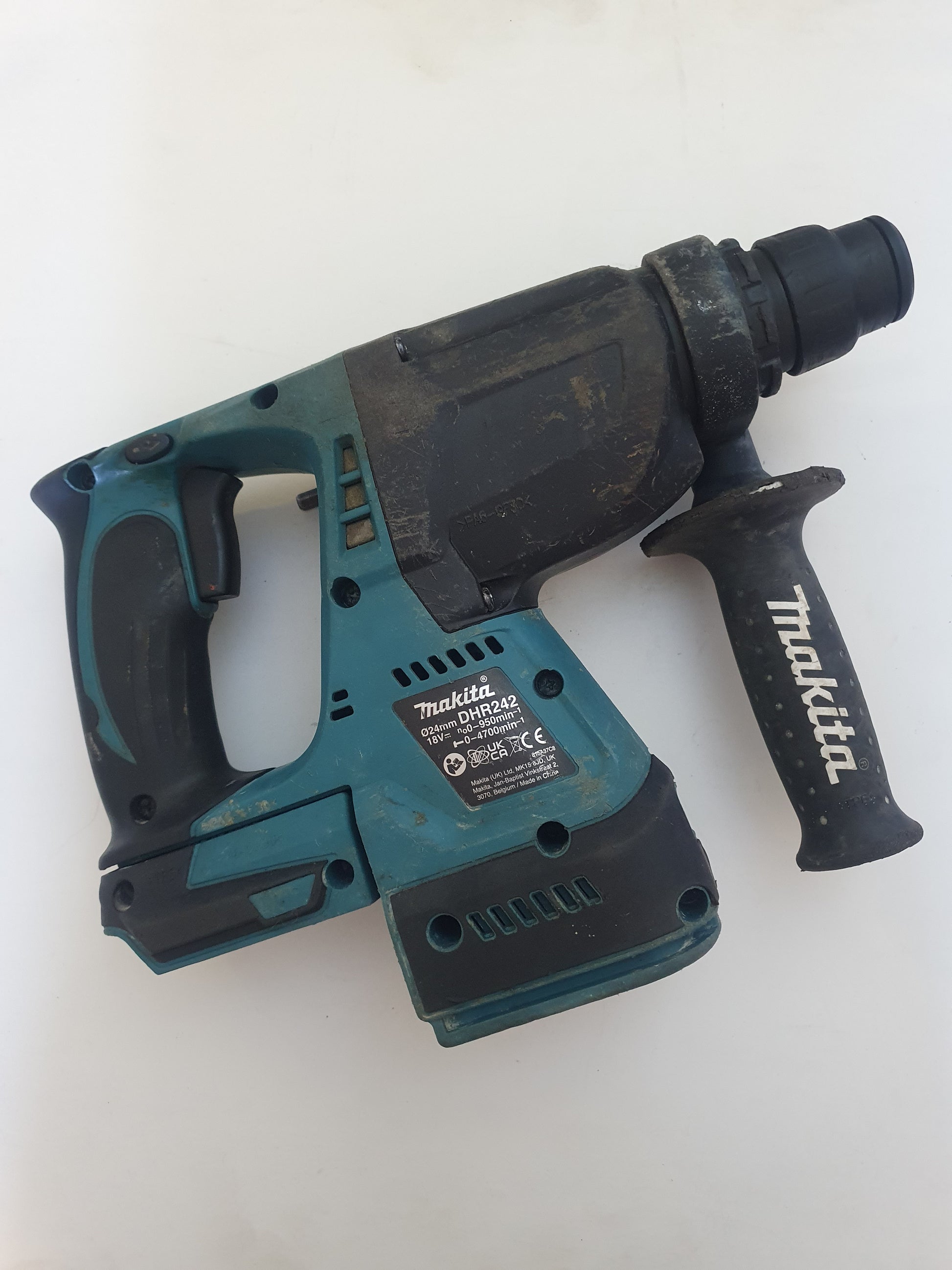 Makita Poravasara DHR242