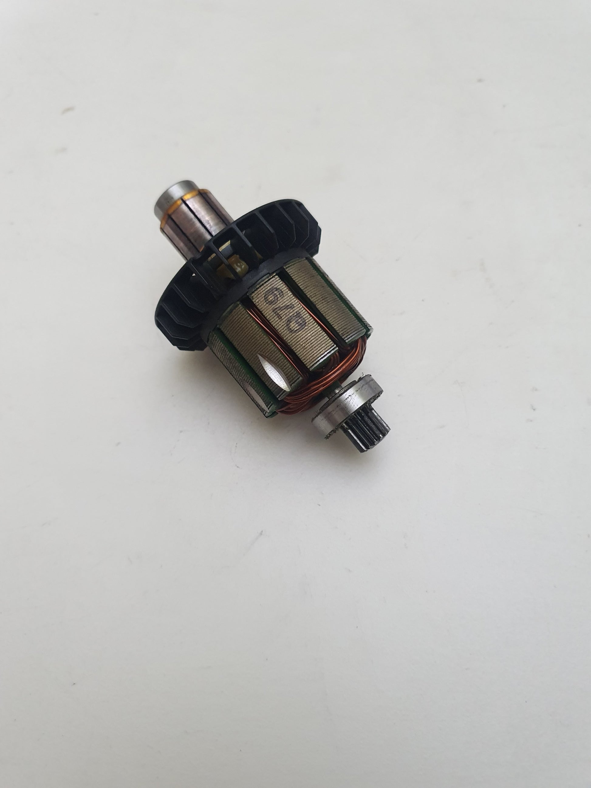 Makita Roottori 619380-9