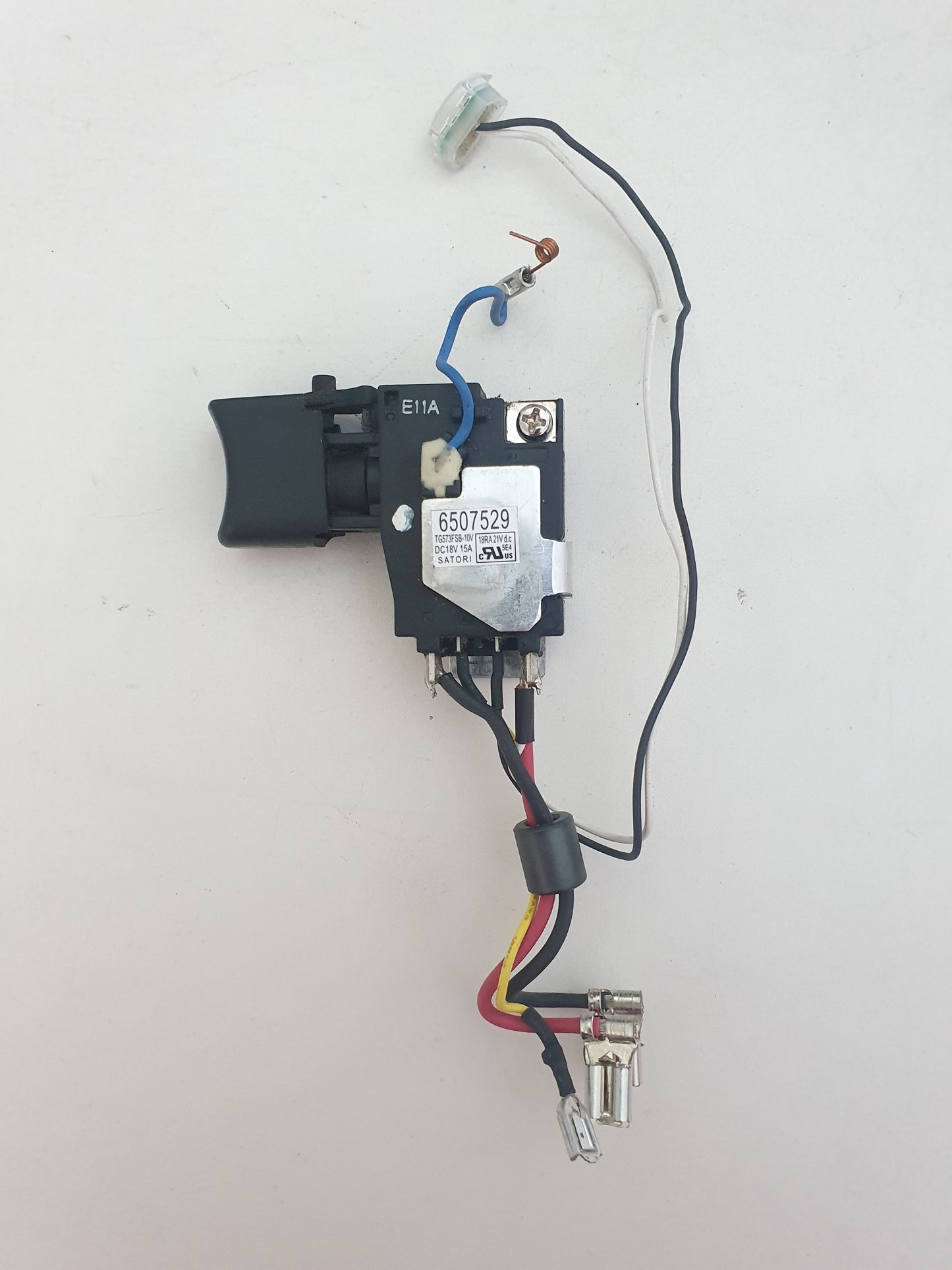 Makita DTD152 Kytkin 650752-9