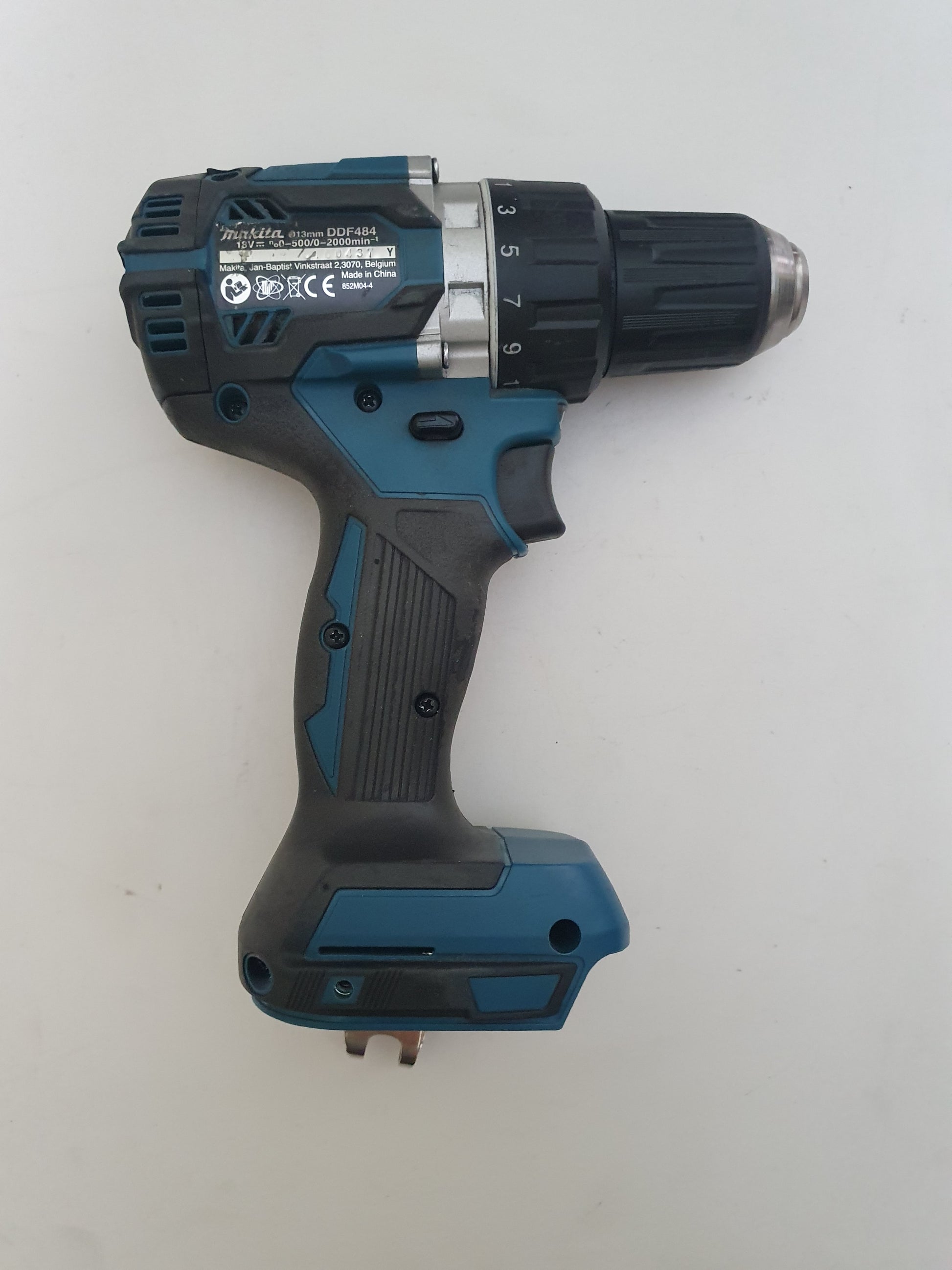 Makita Akkuporakone DDF484