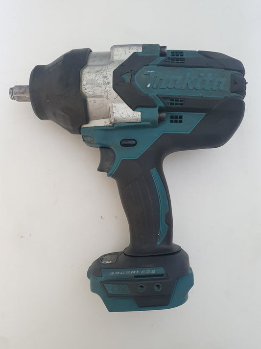 Makita Mutterinväännin DTW1002