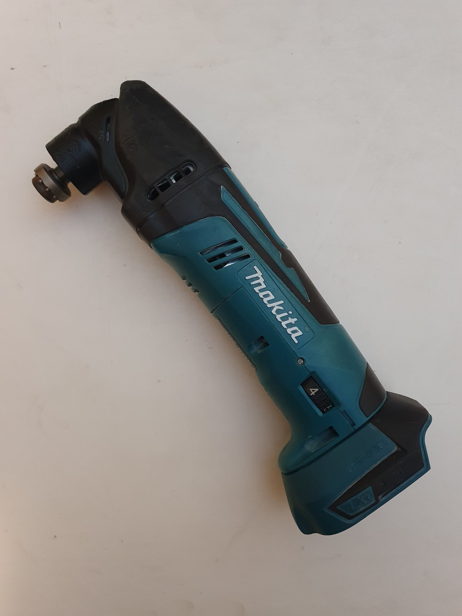 Makita Monitoimikone BTM50