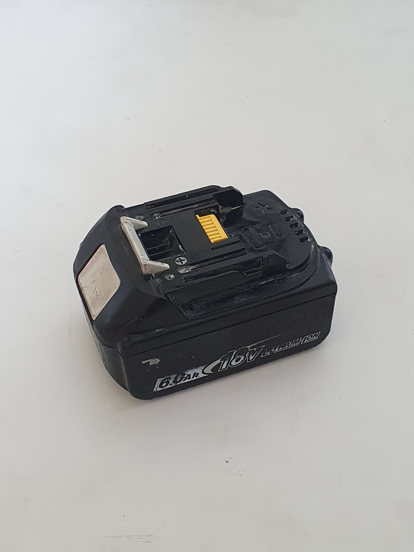 Makita LXT BL1860B 18V 6Ah Akku