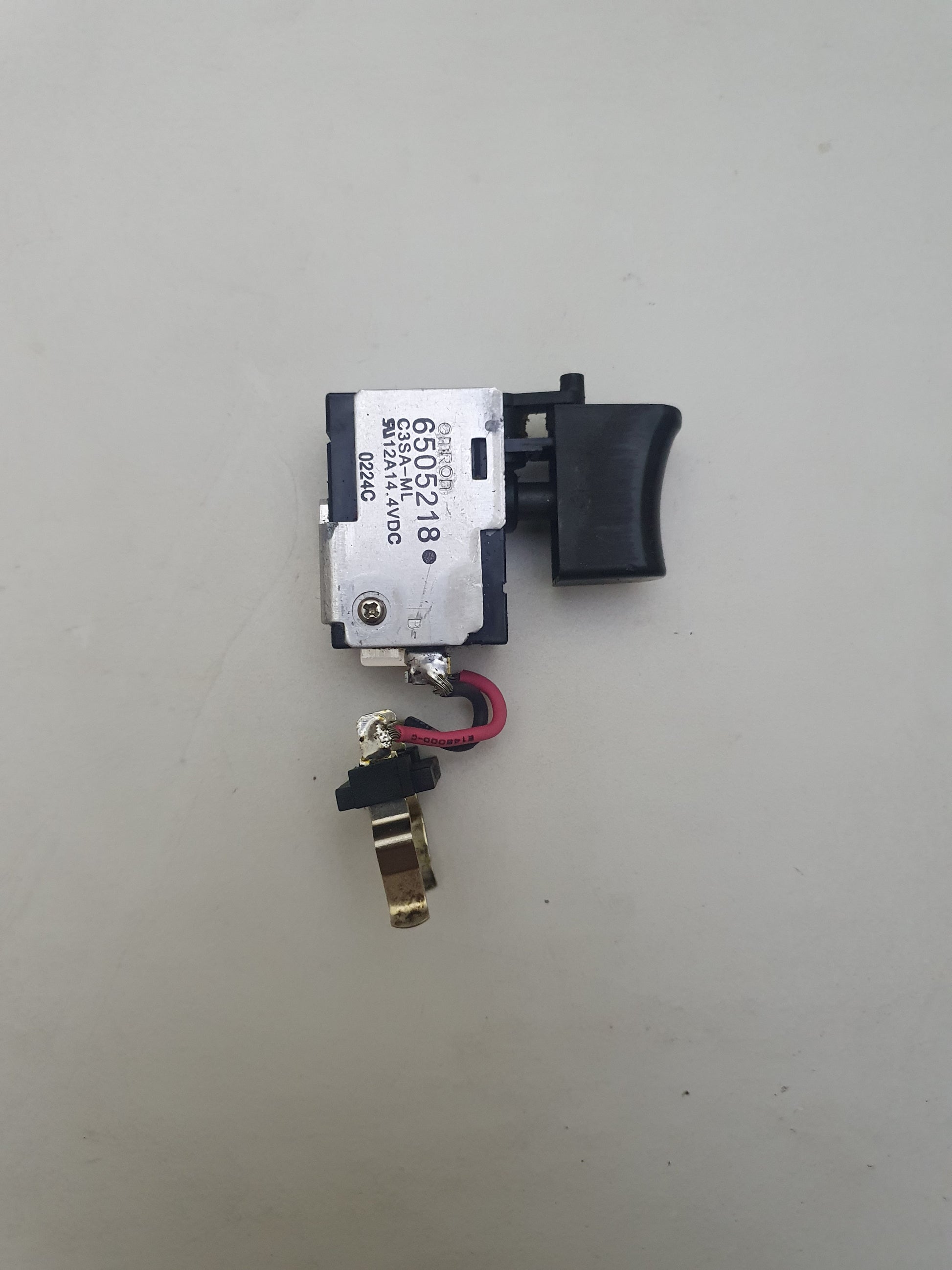 Makita Liipaisin 650521-8