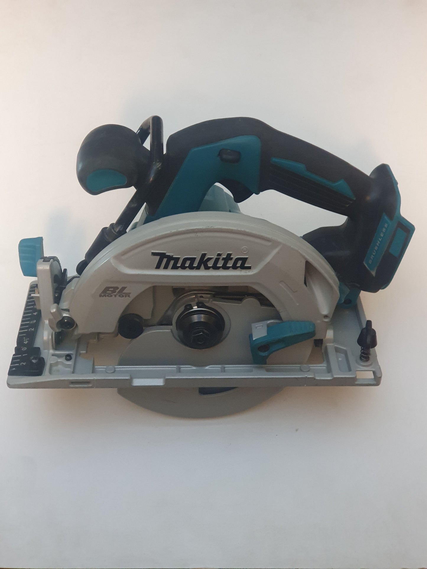 Makita Akkupyörösaha