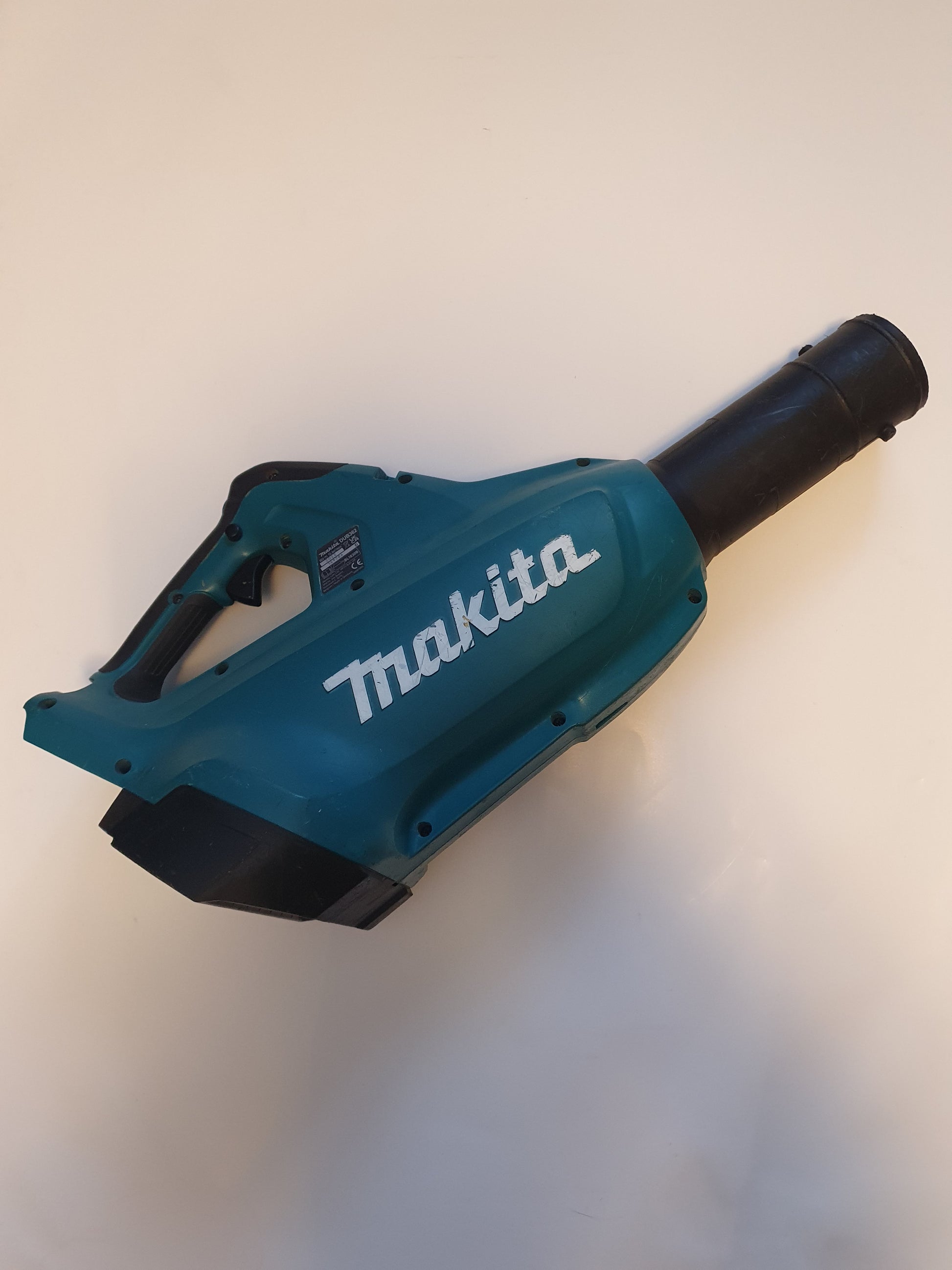 Makita Akkupuhallin DUB362
