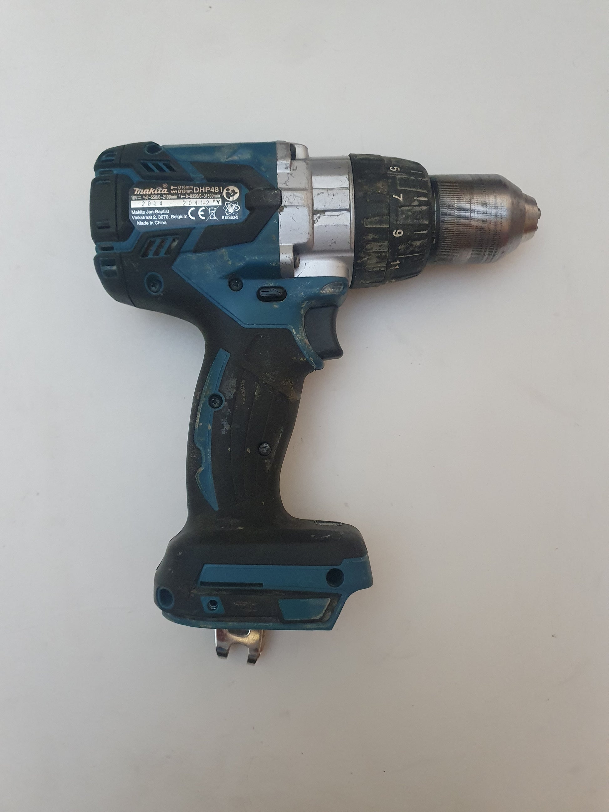 Makita 18V Iskuporakone