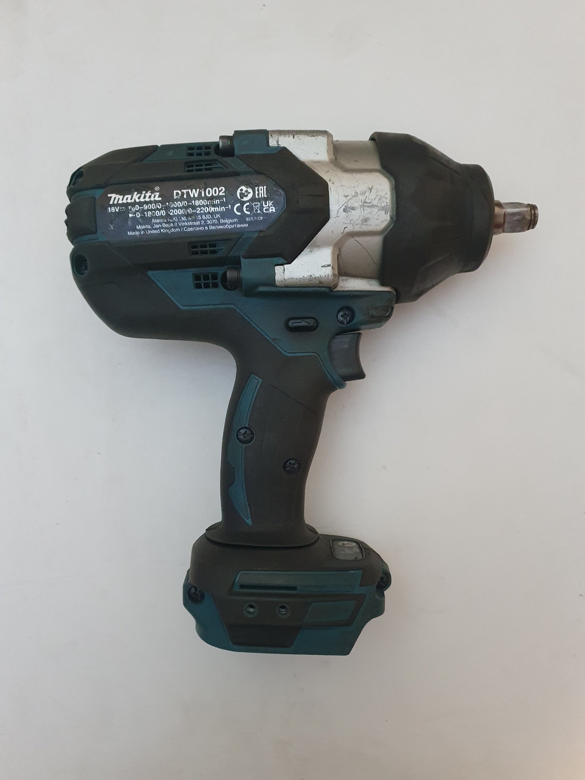 Makita Mutterinväännin 18V