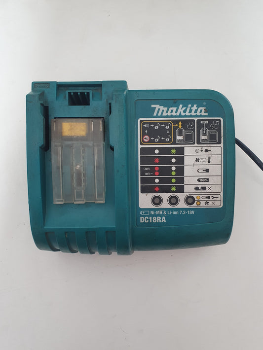 Makita Latauslaite DC18RA LXT