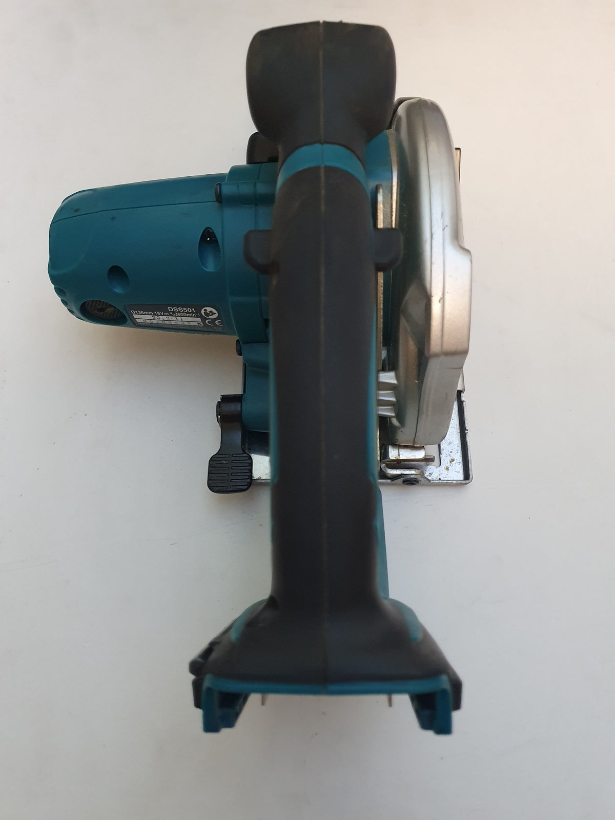 Makita Akkupyörösaha DSS501